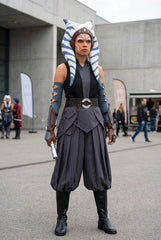 Star Wars: The Mandalorian Ahsoka Tano Cosplay Costume - Halloweez