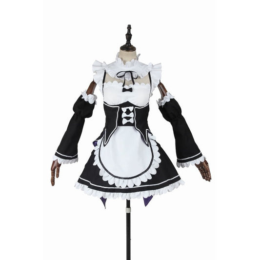 Azur Lane Akagi: How Does Cosplay Bridge Cultures Between East and West?