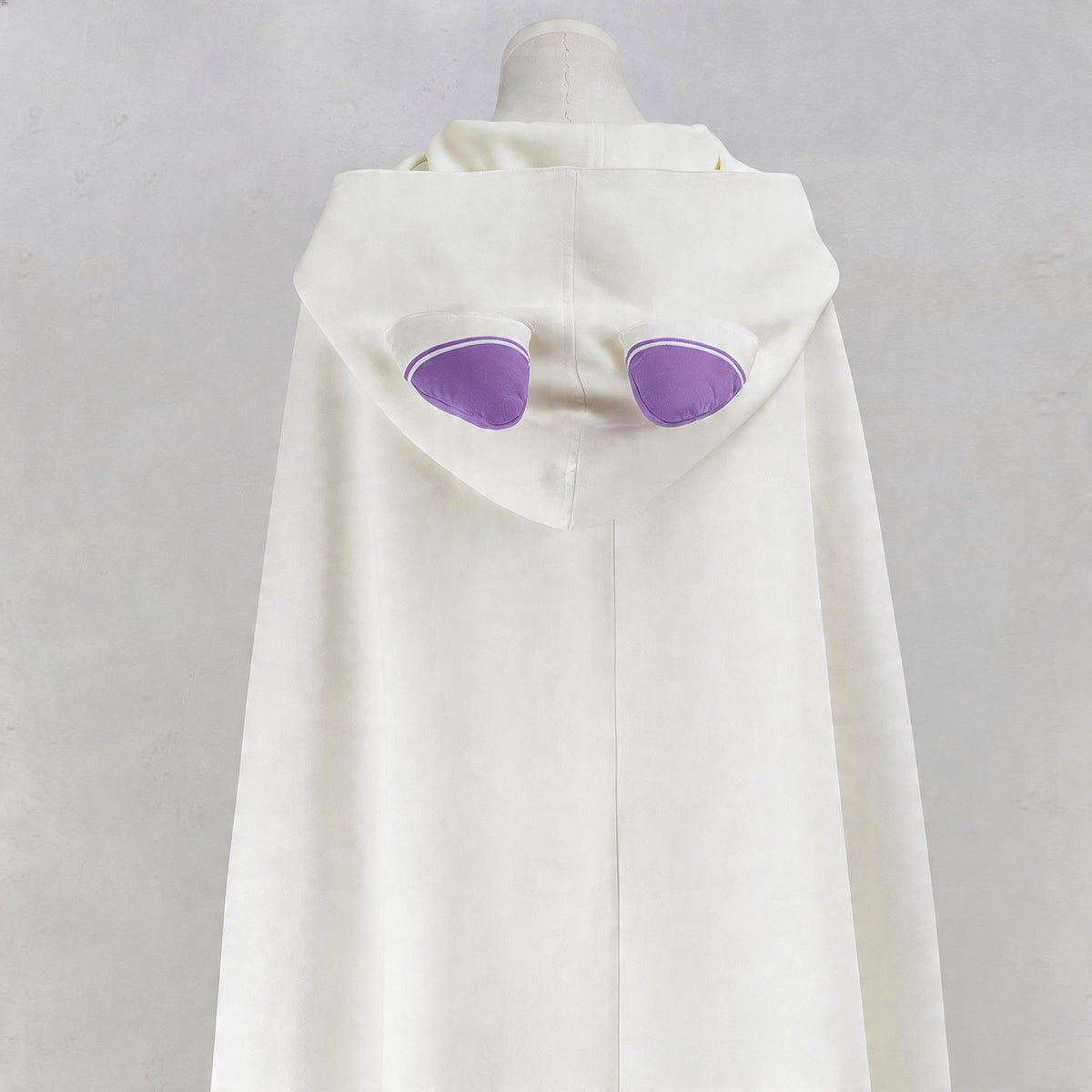 Re:ZERO -Starting Life in Another World- Emilia Cape Cosplay Costume for Anime Fans - Halloweez