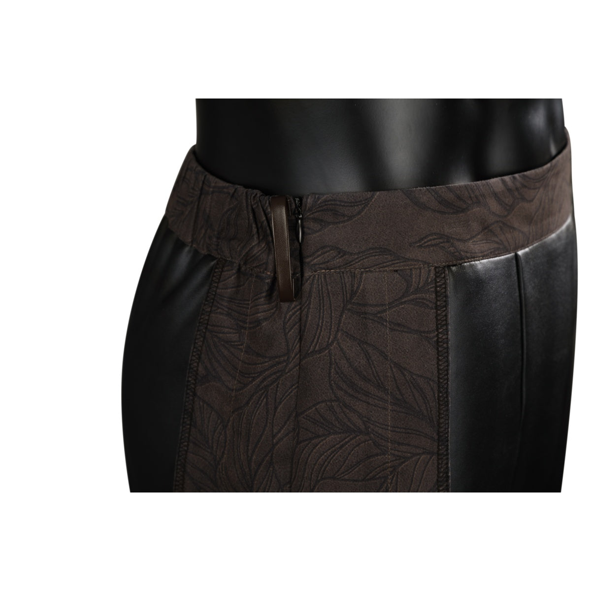 Baldur's Gate 3 Astarion Camp Clothes Costume | High-Quality BG3 Astarion Cosplay - Halloweez