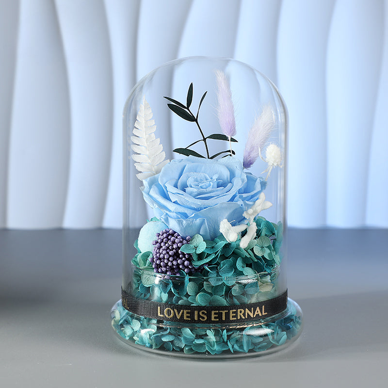 Dôme en verre avec roses préservées enchantées Eternal Love - Bouquet de roses bleues d'Halloween pour occasions spéciales