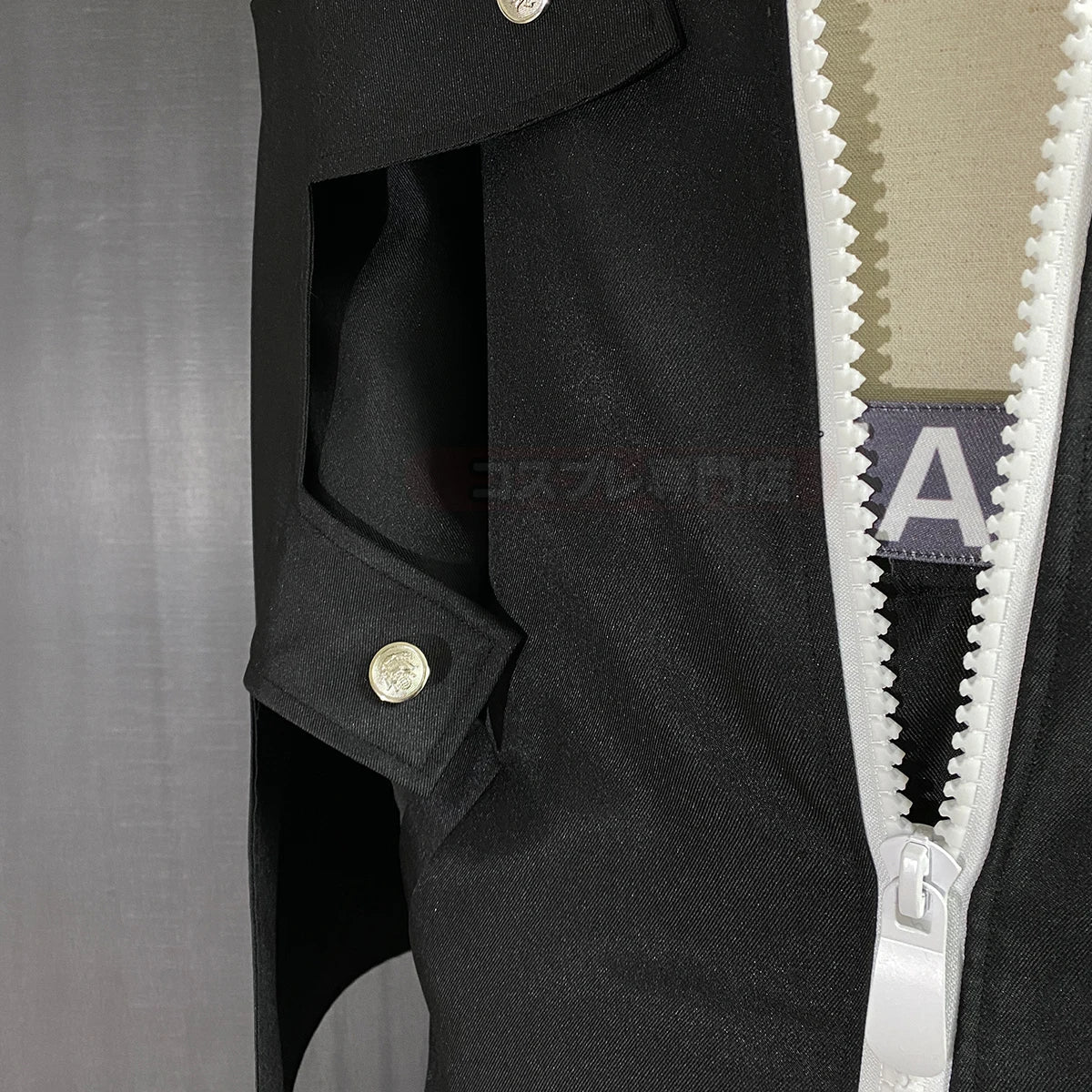 Halloweez Anime Cosplay Costume - Rindo Haitani Black Coat Hoodie for Men - Perfect for Casual and Themed Parties - Halloweez