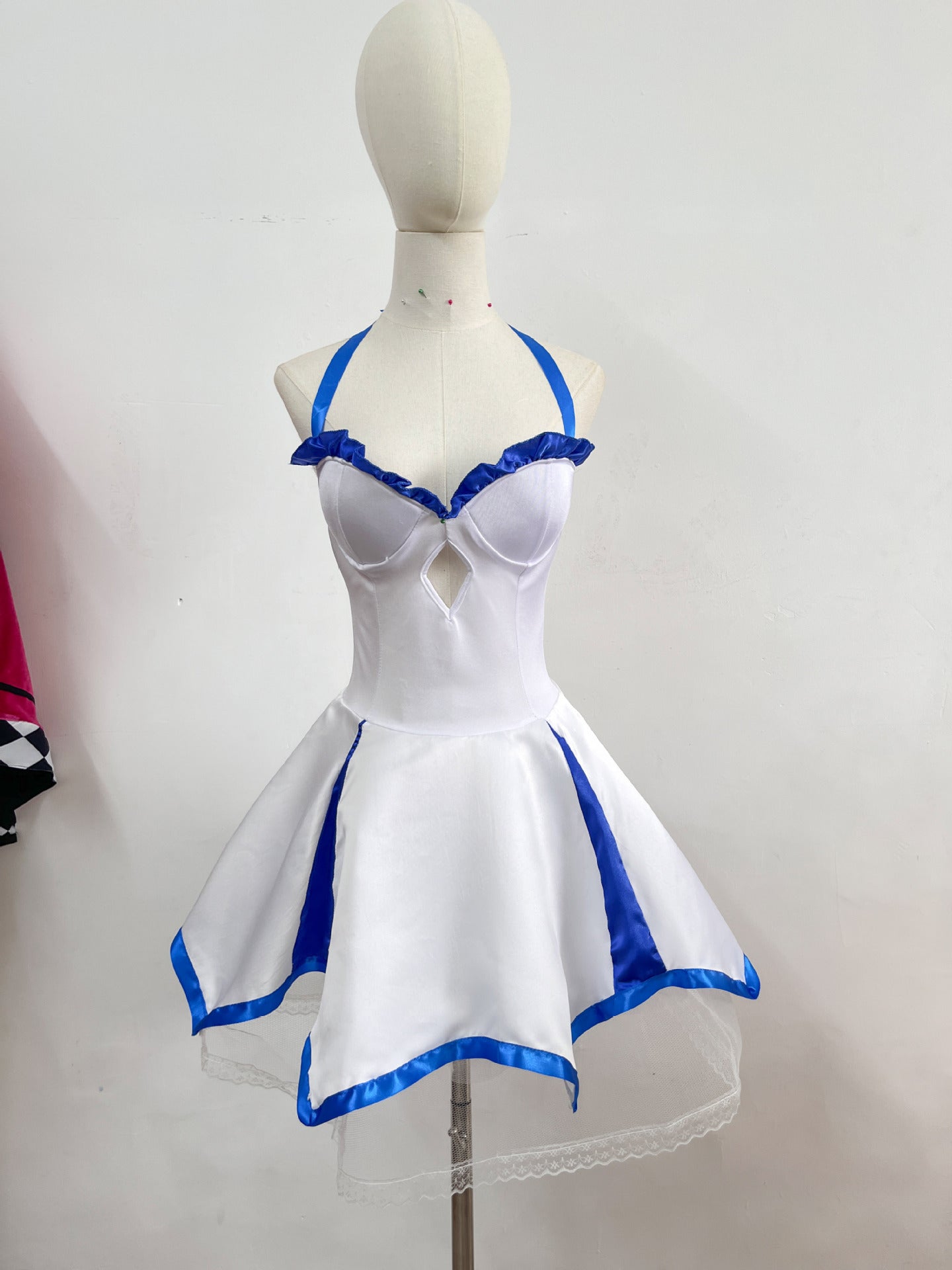 Fate Series Saber Lily White Dress Cosplay Costume, Artoria Pendragon Lily Strapless Sailor Dress Set For Anime Convention Role Play - Halloweez