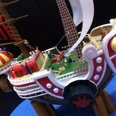 Jouet de collection de maquettes de navires One Piece Thousand Sunny et Going Merry pour Halloween - Cadeau parfait