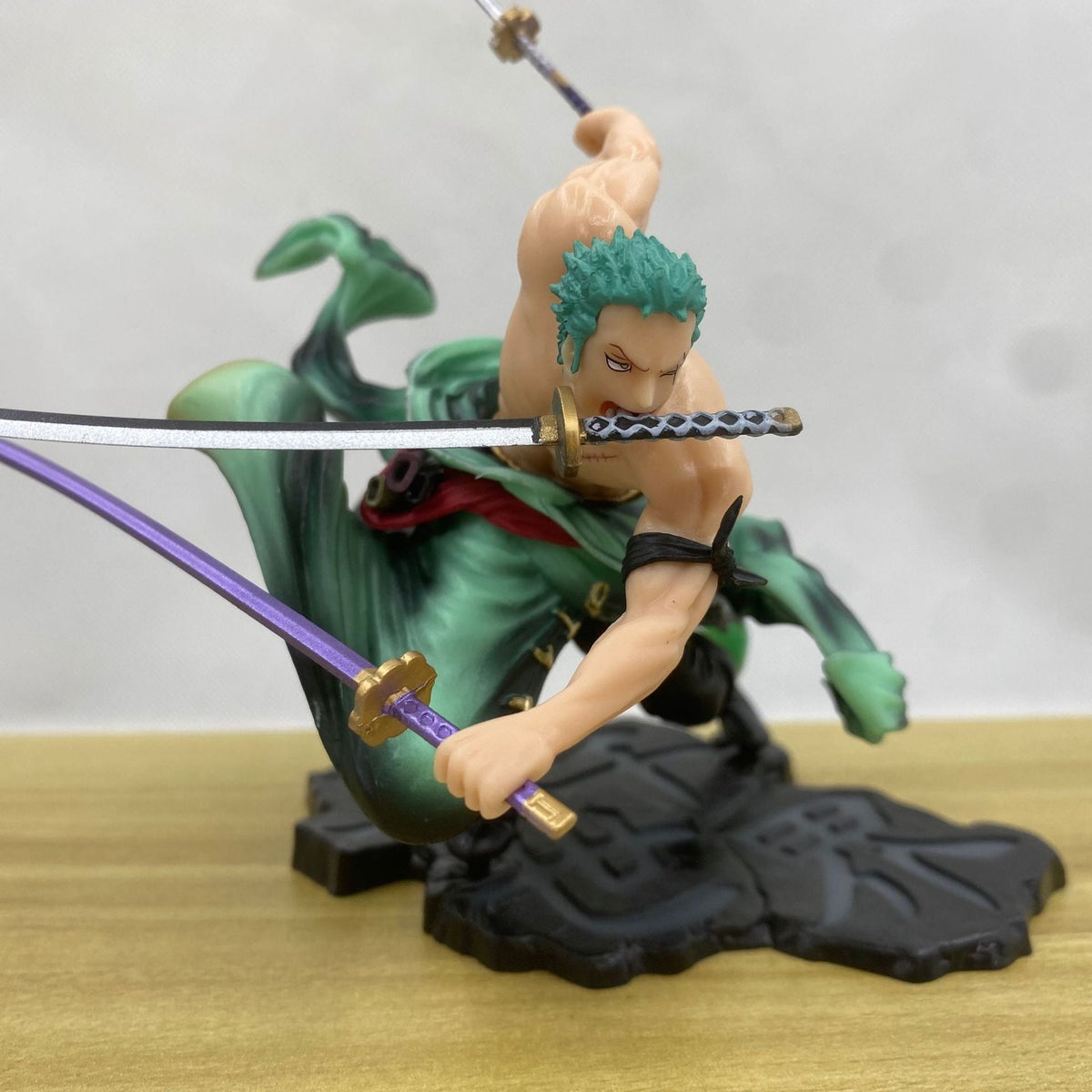 Halloweez Roronoa Zoro Action Figure - Shura Mode with Nine Blades PVC Anime Collectible