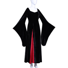 Wednesday Addams Cosplay Costume,Custom‑Tailored for Halloween & Comic‑Con