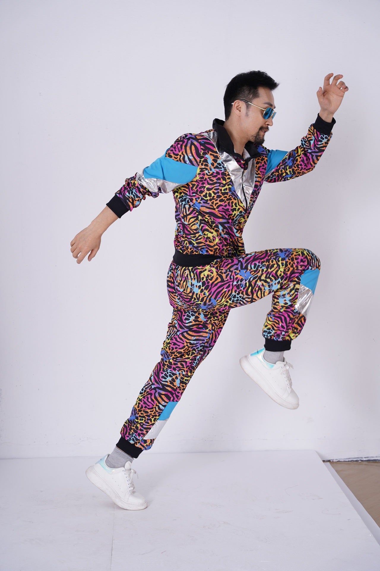 Unisex 80s 90s Retro Tracksuit – Color Block Windbreaker Jacket & Pants Set for Hip Hop, Disco Parties & Streetwear Looks - Halloweez
