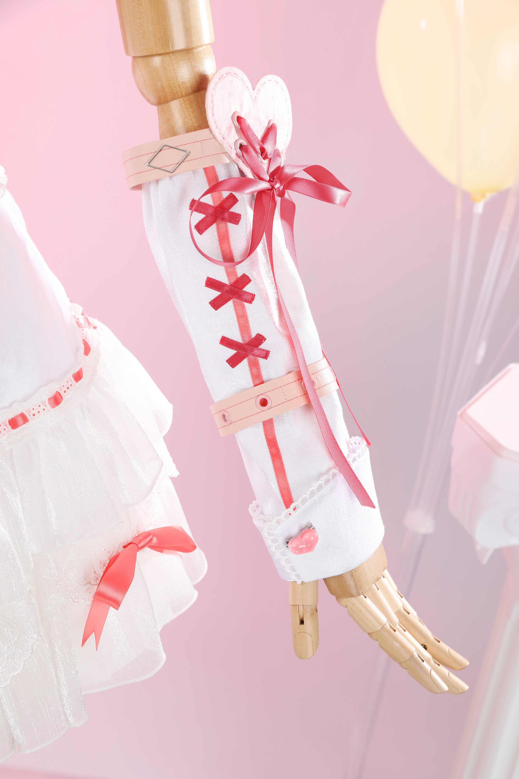 Justice Online & Naraka: Bladepoint Wen Yu Yu Xin Nurse Cosplay Costume - Halloweez