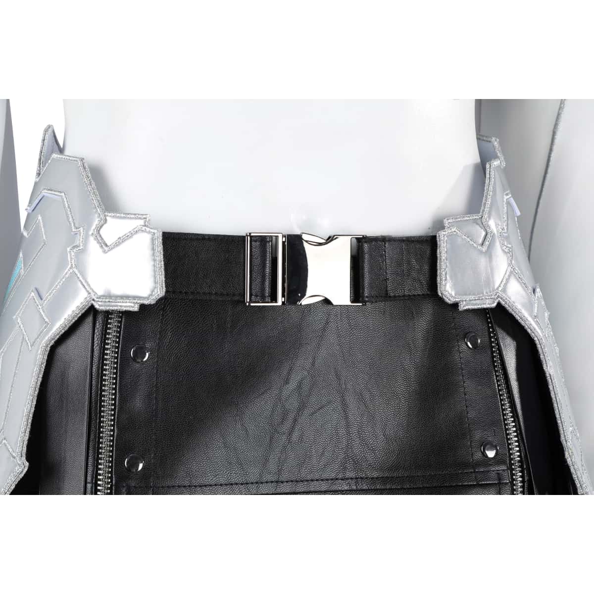 Final Fantasy VII Tifa Lockhart Cosplay Costume, Custom High-end for Halloween & Comic Con - Halloweez