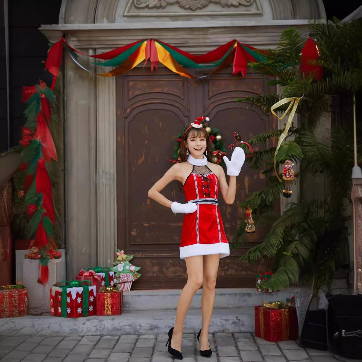 Stylish Female Christmas Clothing for Holiday Parties and Games - Halloweez